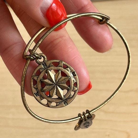 Rare find Alex and Ani Anchor Charm Bangle Bracelet - Picture 2 of 5